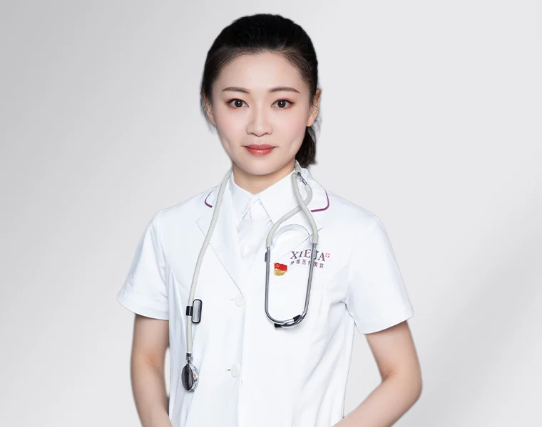 刘莫靖子主治医师（长沙协雅医疗美容）肖像